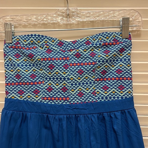 198. O’Neill Strapless Top with Sweetheart Neck in Blue, Size Medium - Picture 2 of 11